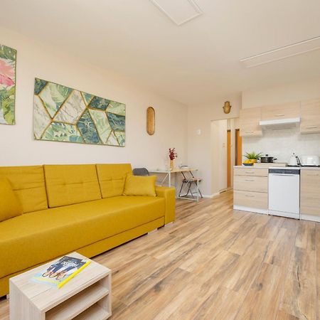Zoliborz Modern Apartment 8Th Floor By Noclegi Renters ワルシャワ エクステリア 写真