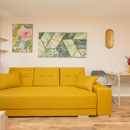 Zoliborz Modern Apartment 8Th Floor By Noclegi Renters ワルシャワ エクステリア 写真