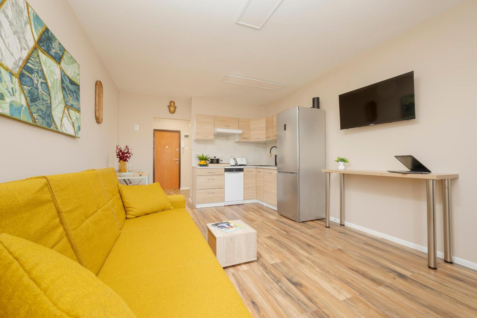 Zoliborz Modern Apartment 8Th Floor By Noclegi Renters ワルシャワ エクステリア 写真